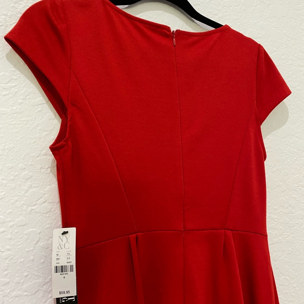 PRICE ⬇️ 
NewYork & Company - Red Dress - size 4 - - Picture 4 of 7
